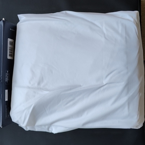 Sleepys Total Encasement Mattress Protector  Sold By Mattress Firm - Picture 2 of 8